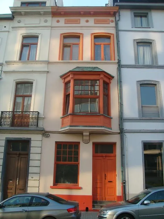 Appart-Hotel Maison De La Lune - Petite Auberge D'Etterbeek Bruxelles